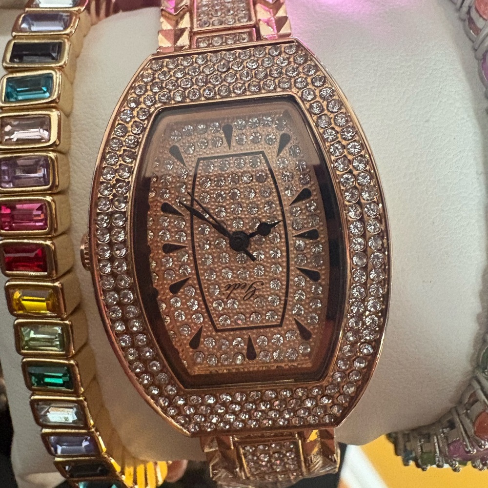 Elegant Gold Crystal Watch